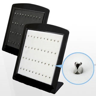 Display with 40 Vertical clips